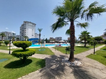 Alanya Cikcilli Mahallesinde Satılık Havuzlu  1+1 Daire