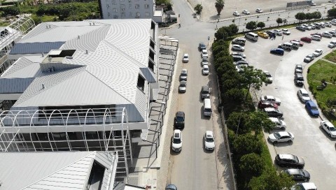 Alanya Alkü  Eğitim Araştırma Hastanesi yanındaki Plaza'da 2+1 Kiralık  Ofis